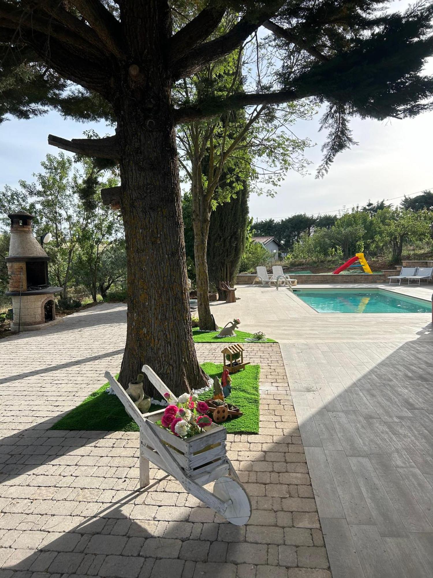 Casa Vacanze Villa Mariano Gangi Exterior foto